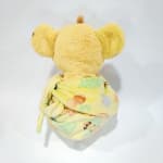Simba Plüschtier in einer kleinen Decke Simba Plüschtier Disney Plüschtier König der Löwen Material: Baumwolle